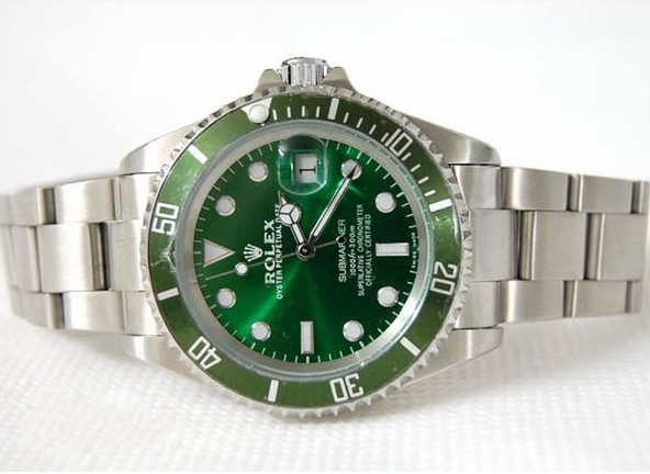 Replica Rolex Sumbariner Green Dial Stainless Steel Watch